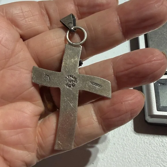 Large Abstract Modernist TAXCO Sterling Silver Cross Pendant (2)